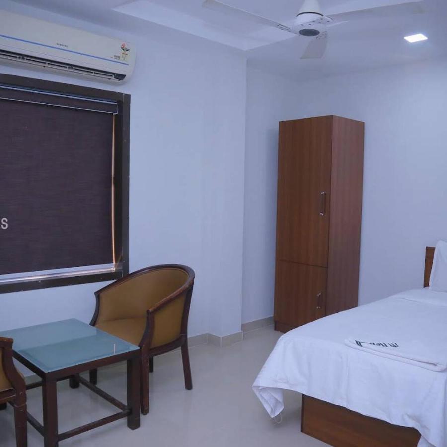Redbell Suites Malapuram Malappuram Ngoại thất bức ảnh