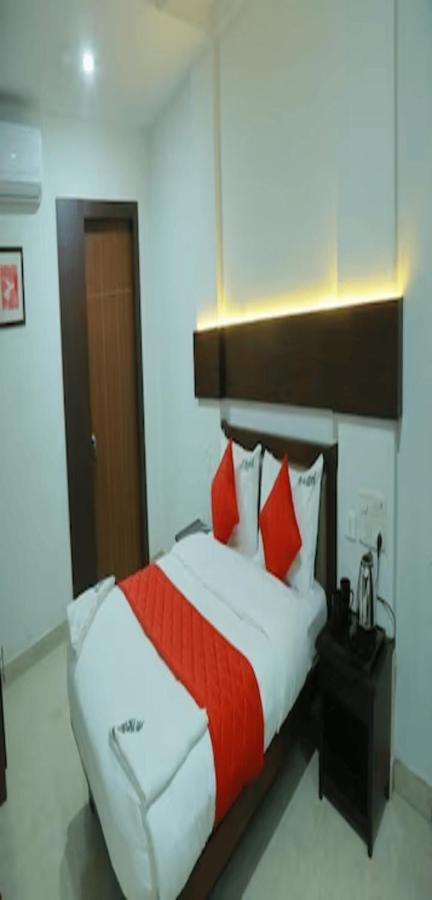 Redbell Suites Malapuram Malappuram Ngoại thất bức ảnh